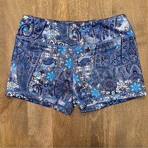 IAB MFG I AM BECOMING - Blue Paisley print workout shorts